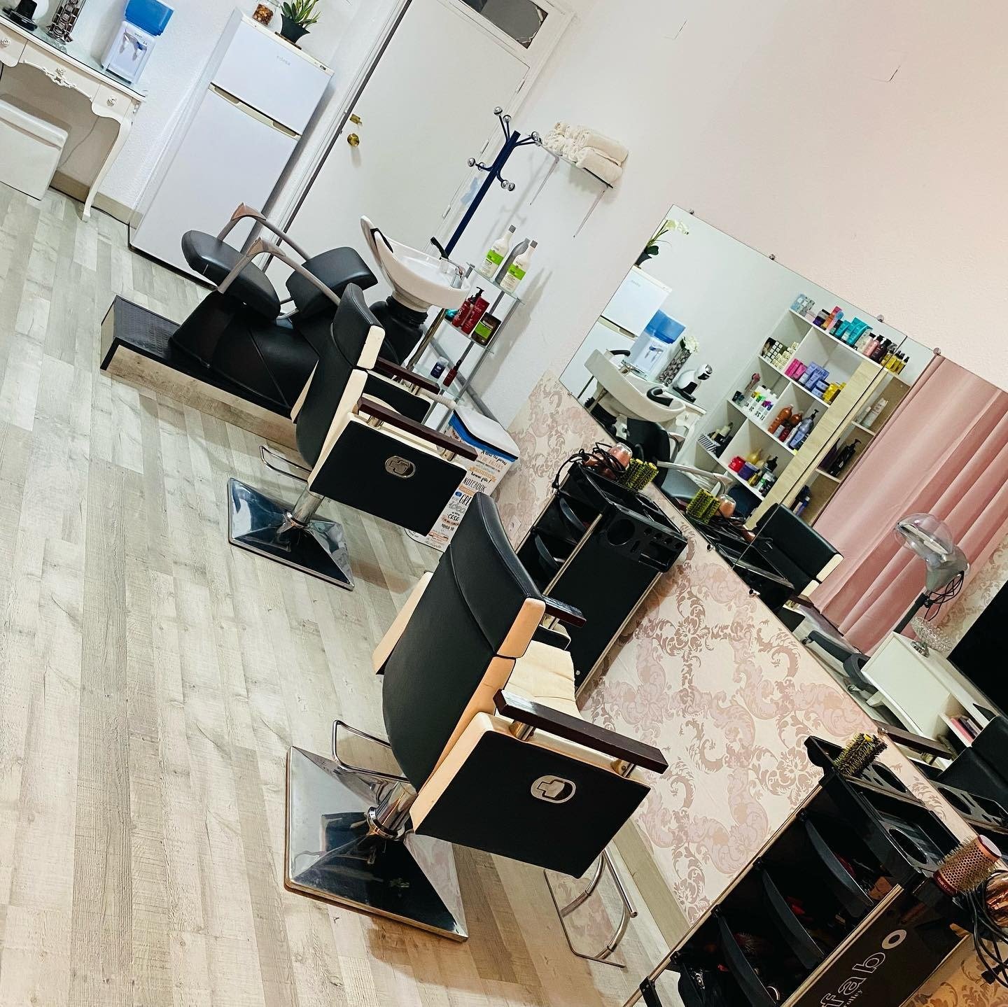 salon2